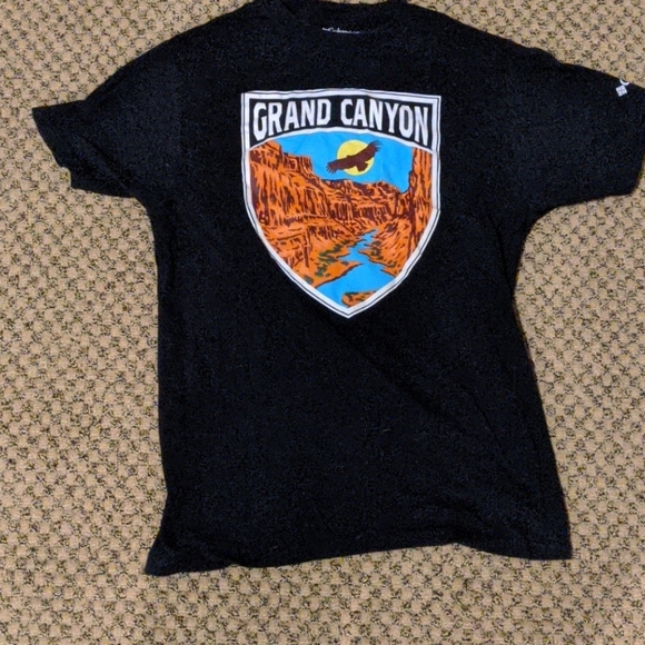 Columbia graphic tee - Picture 1 of 1